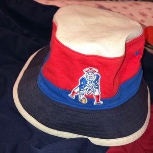 Patriots throwback bucket hat